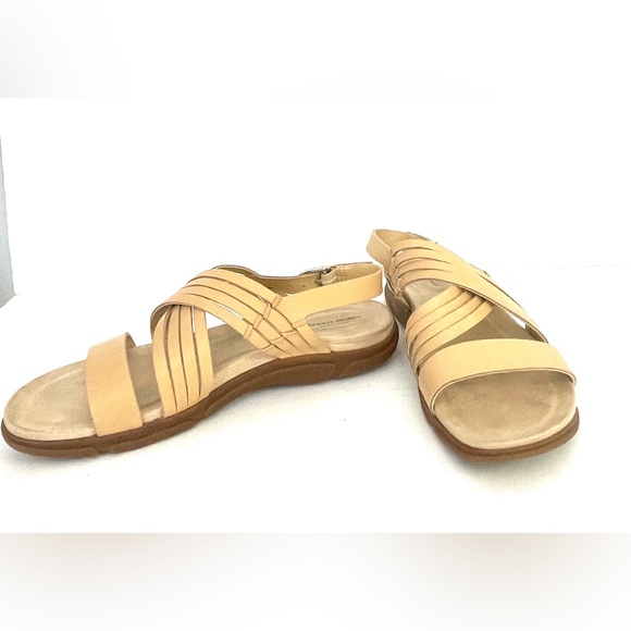 Easy Spirit Martha Stewart Leather Marlis Sandal Size 9 Narrow - Picture 4 of 9